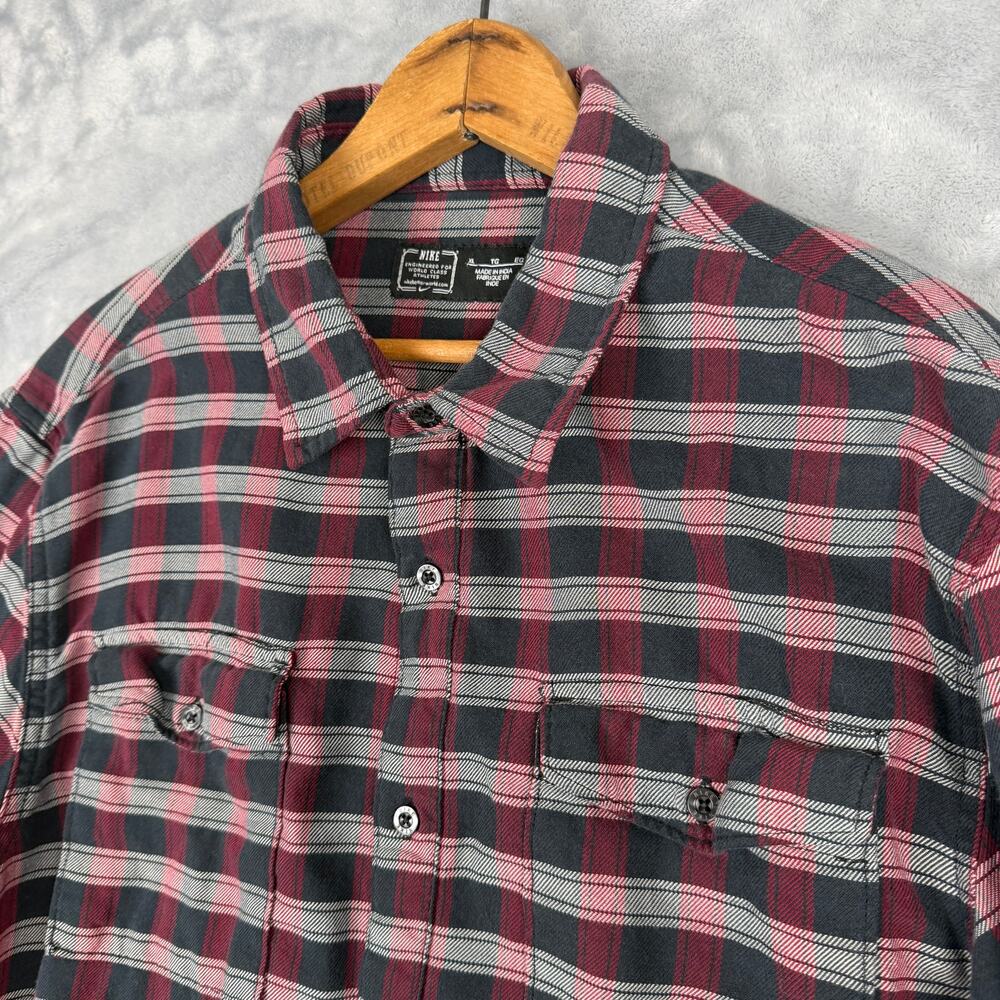 Nike Shirt Mens XL Red‎ Plaid Flannel Button Down Long Sleeve Casual Pockets